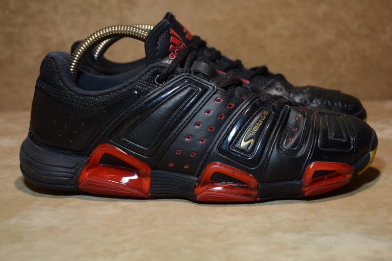 adidas stabil