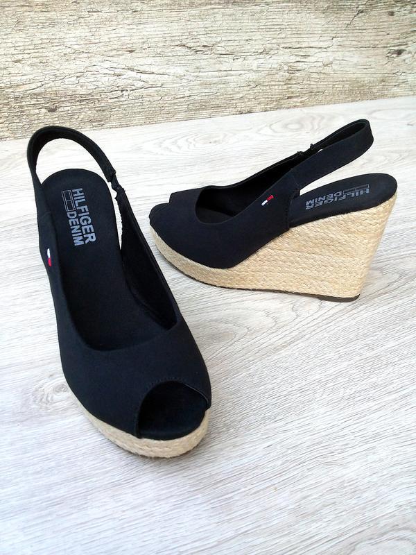 tommy hilfiger shoes mass