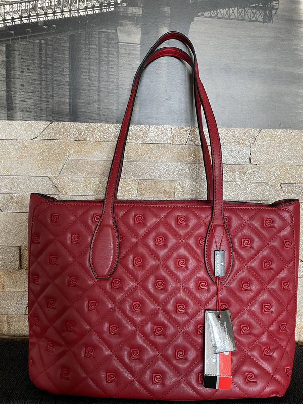 Красивая женская брендовая красная сумка
