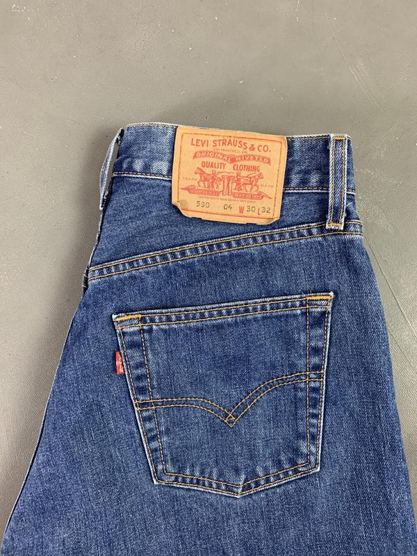 levis 590