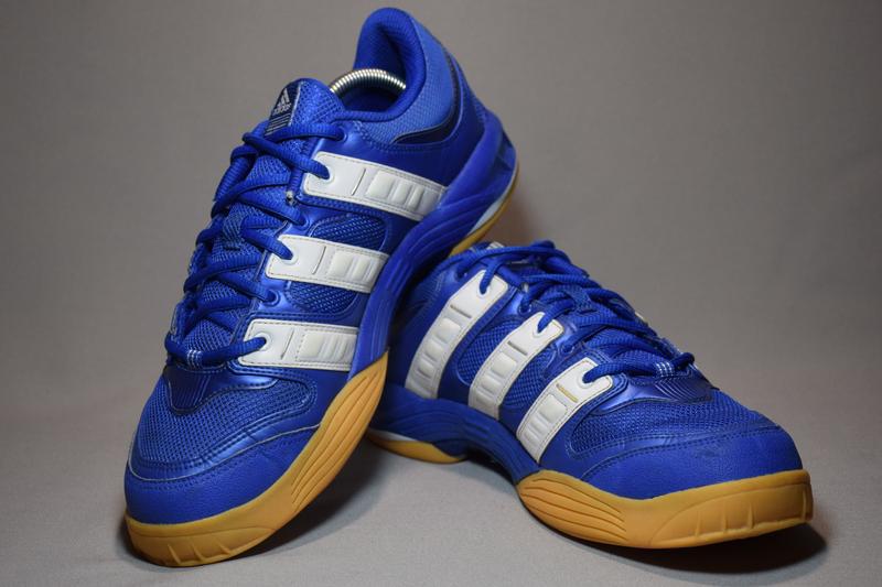 adidas court stabil 2