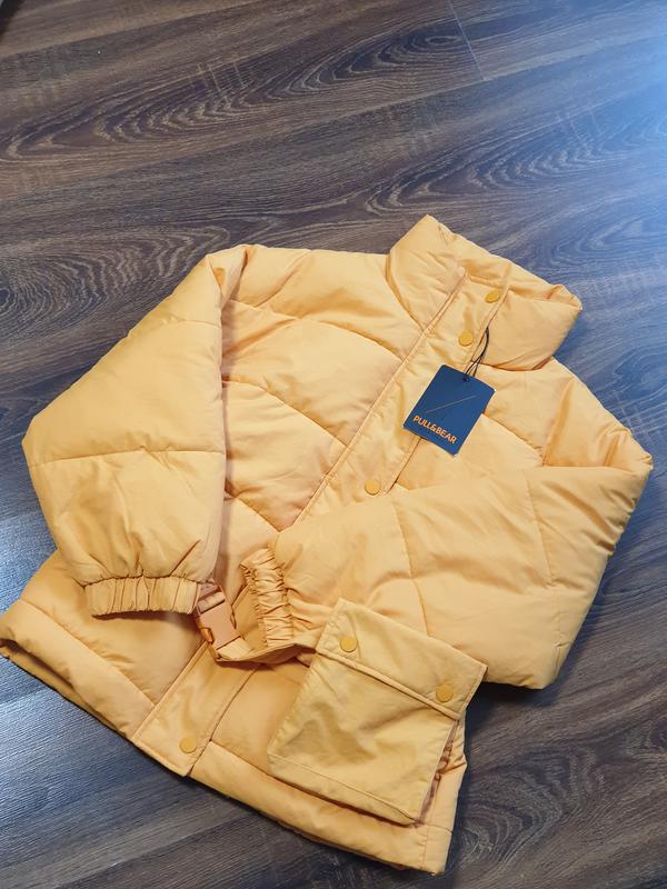 Pull and bear outlet yellow puffer jacket