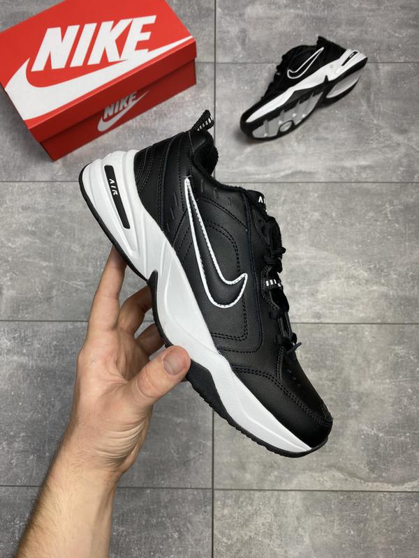 nike air monarchs black