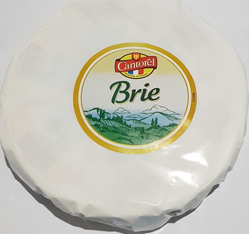 Сир сирах. Сыр Cantorel Brie. Сыр Cantorel Brie Франция. Бри Канторель 1 кг. Сыр Бри (Brie).