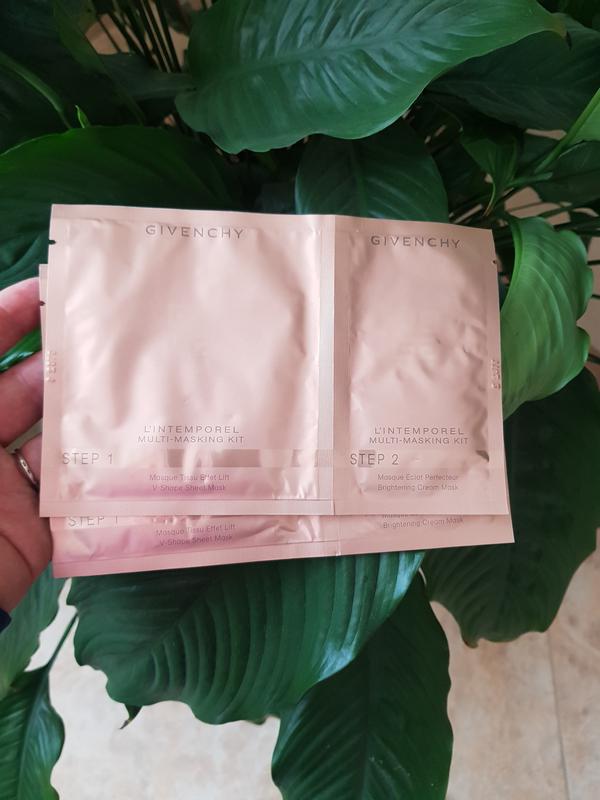 Givenchy multi outlet masking kit