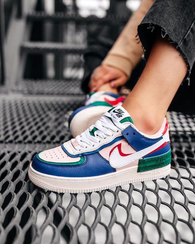 Nike air force 1 best sale with red and blue swoosh