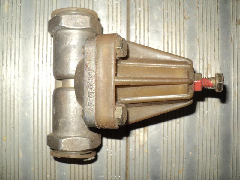 Клапан защитный одинарный Камаз Краз ЗИЛ МАЗ Производство ПААЗ... - 400 ...