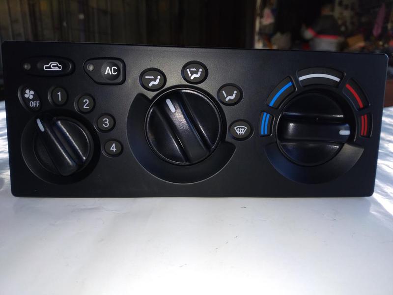 Блок управления отопителем (печкой) Нексия: цена 550 грн - купить ...