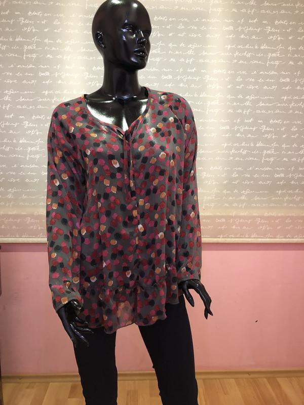 Блуза с ярким принтом, франция, размер 50-52