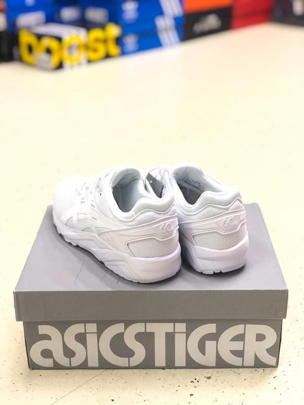 Asics gel kayano evo best sale triple white