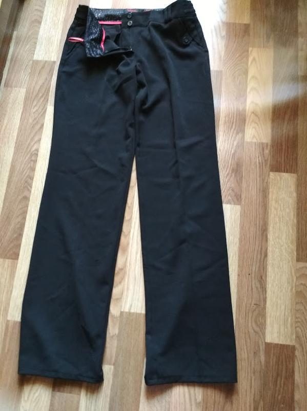 Классические черные брюки voolya 48 размер