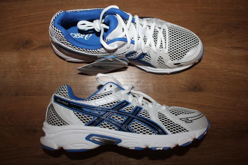gel ikaia asics