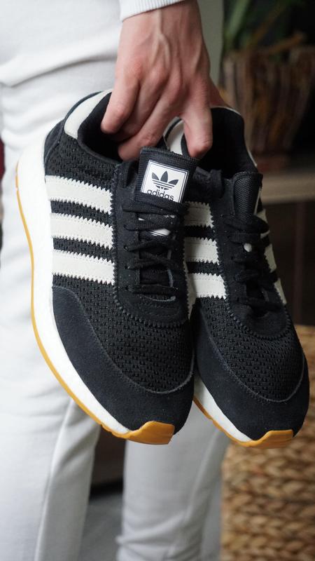d97213 adidas