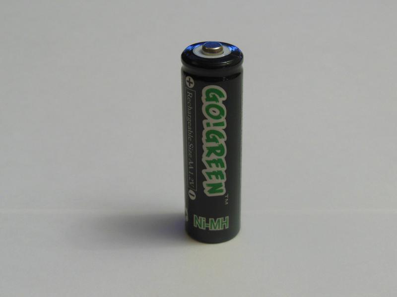Go batteries. Аккумуляторы АА 3000 МАЧ C.F.L.. Батарейки go AA. GREENGO батарейки. Батарейка пальчиковая зеленая.