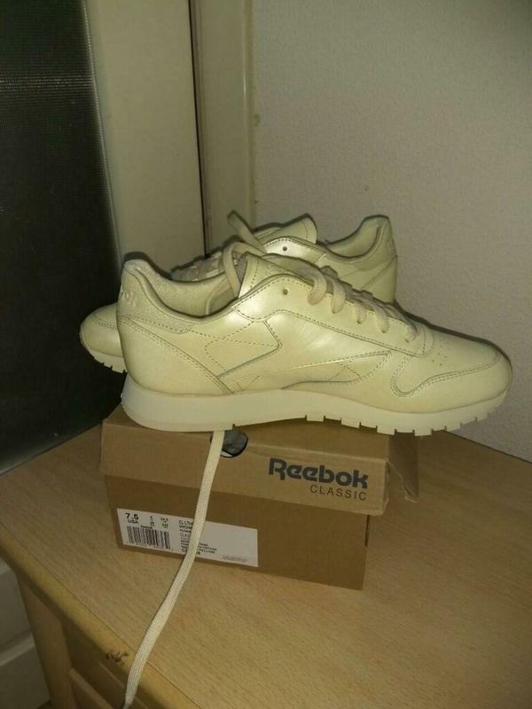 Reebok rivix hot sale ripple