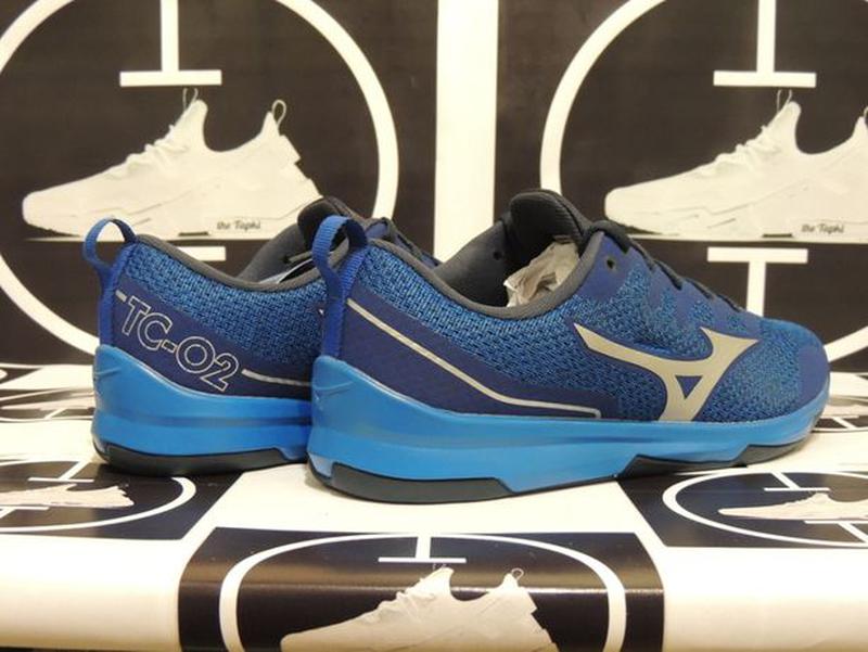 mizuno tc 02