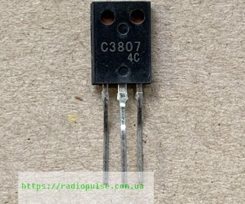 Транзистор 2SC3807
