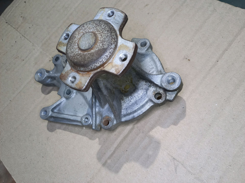 suzuki sx4 замена помпы