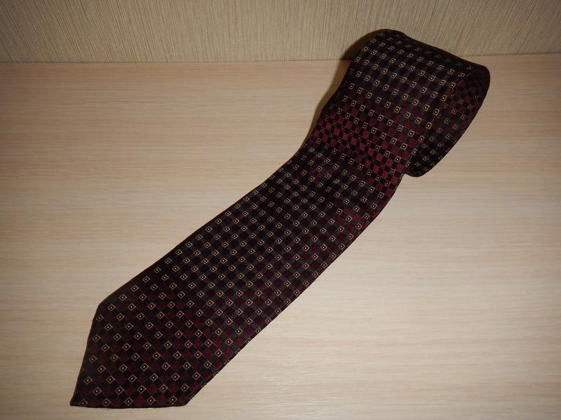 Шелковый галстук hugo