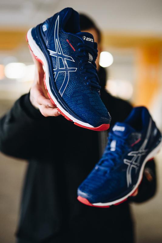 Asics nimbus outlet 20 41.5