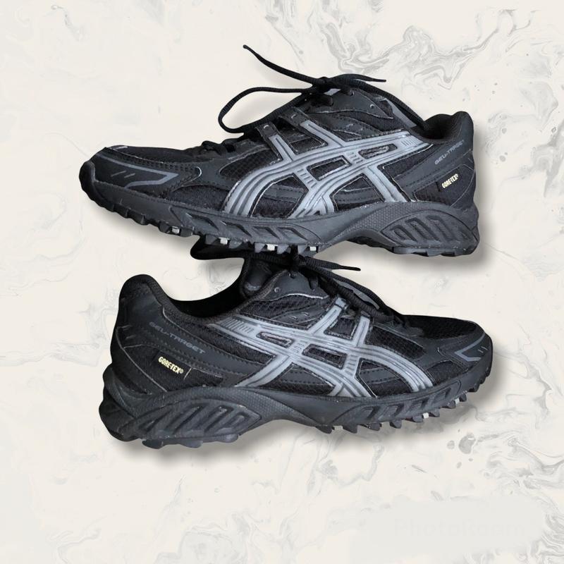 asics gel target gore tex