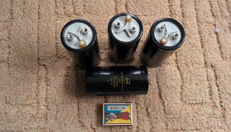 Конденсаторы для усилителя 10000х40В Оригинал, Германия.: цена 180 грн ...