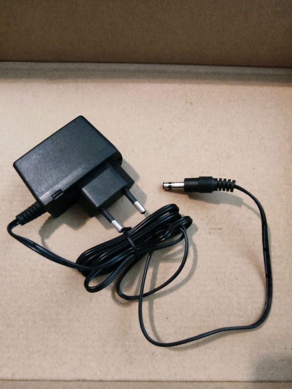 Зарядное устройство Bosch 2609003263 - 650 грн, купить на ИЗИ (40718861)