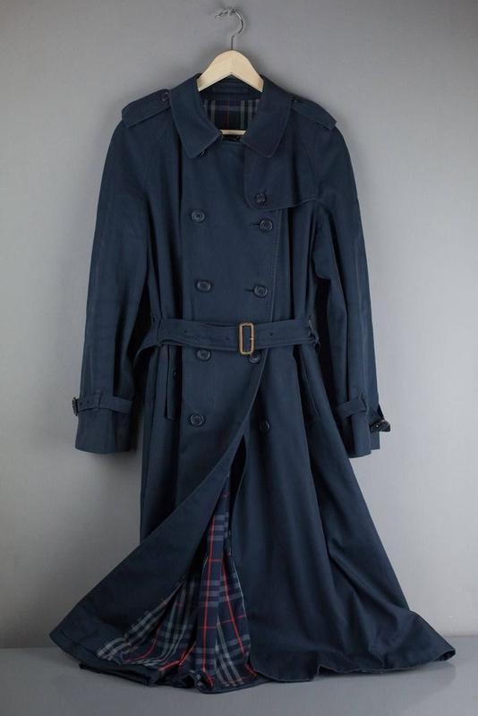 navy blue burberry trench coat