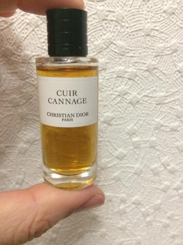 Cuir cannage clearance