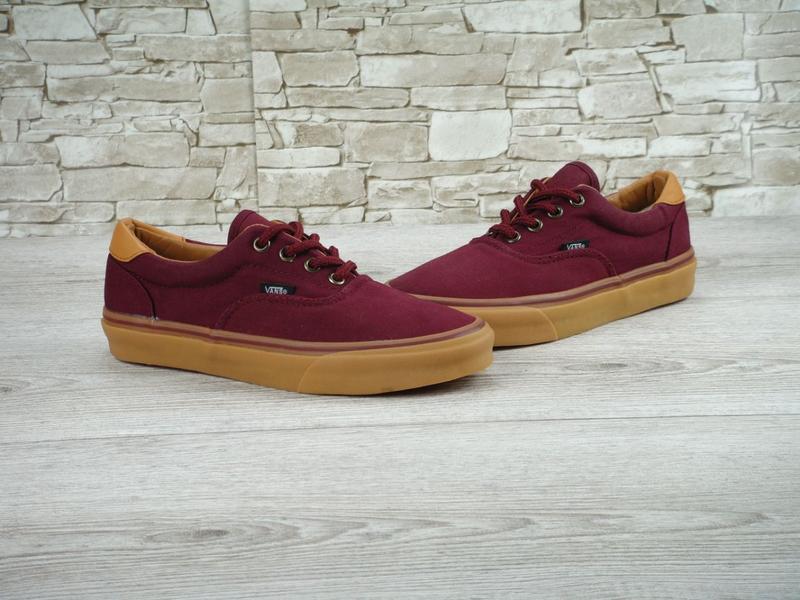 vans era bordo