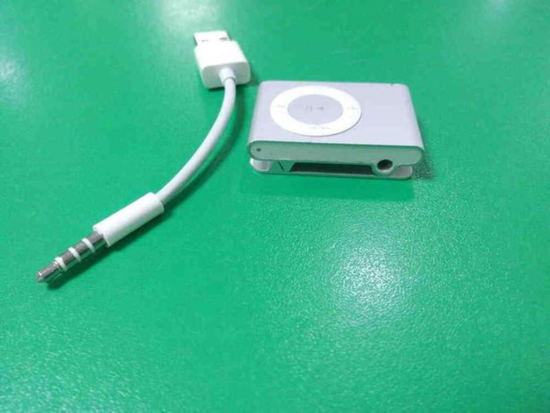 Pleer Apple Ipod Shuffle 2gen 1gb 500 Kupit Na Izi 3629549