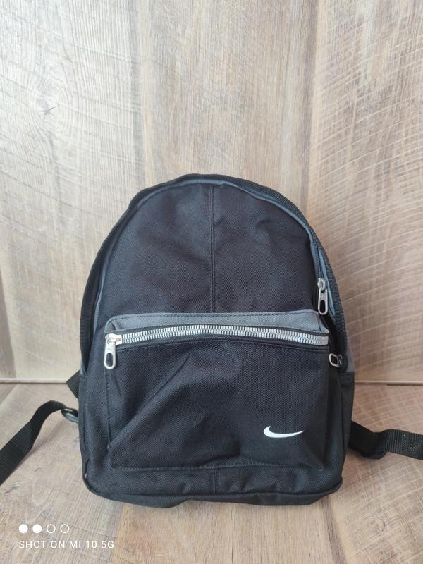 Рюкзак nike оригинал - купити недорого б/в на IZI (43392539)