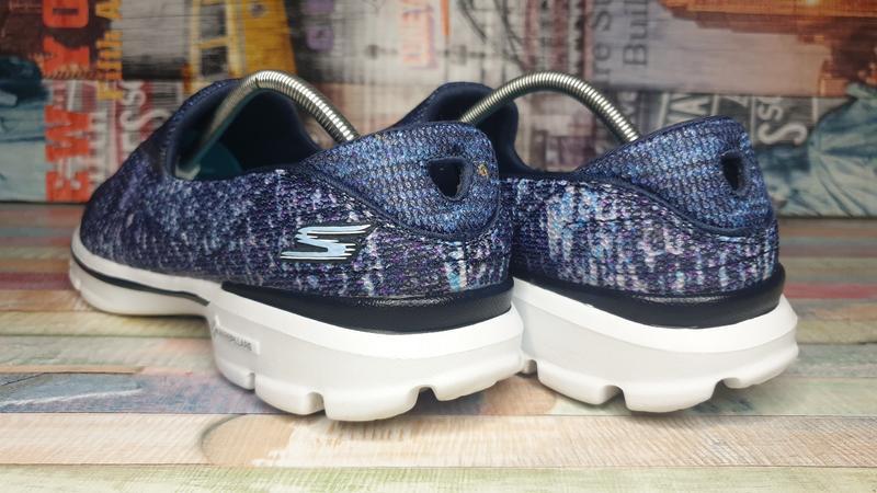 Skechers go shop walk 3 plata