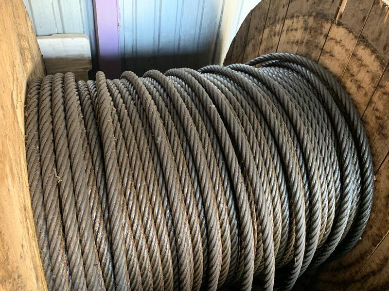 2т 3м. канат 6. трос диаметром 16 мм. 2. канат полиамидный (капроновый) тросовой свивки диаметр 10мм.