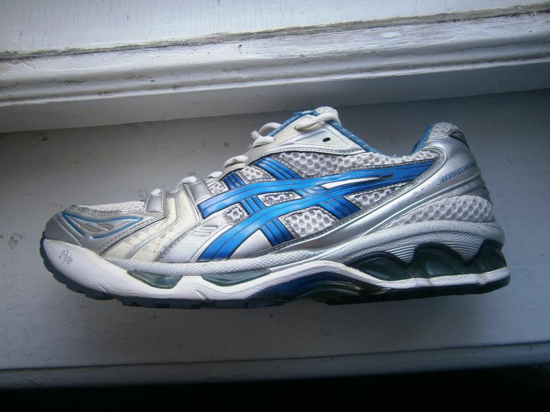 asics kayano 14