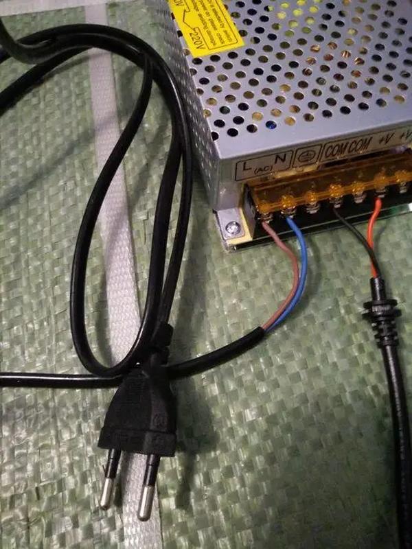 Мощный преобразователь С 220 ВОЛЬТ НА 12V 16,5А прикуриватель: цена 893 ...