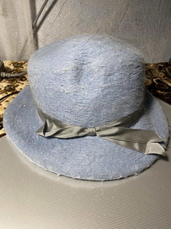 Маленькая натуральная голубая фетровая шляпа
