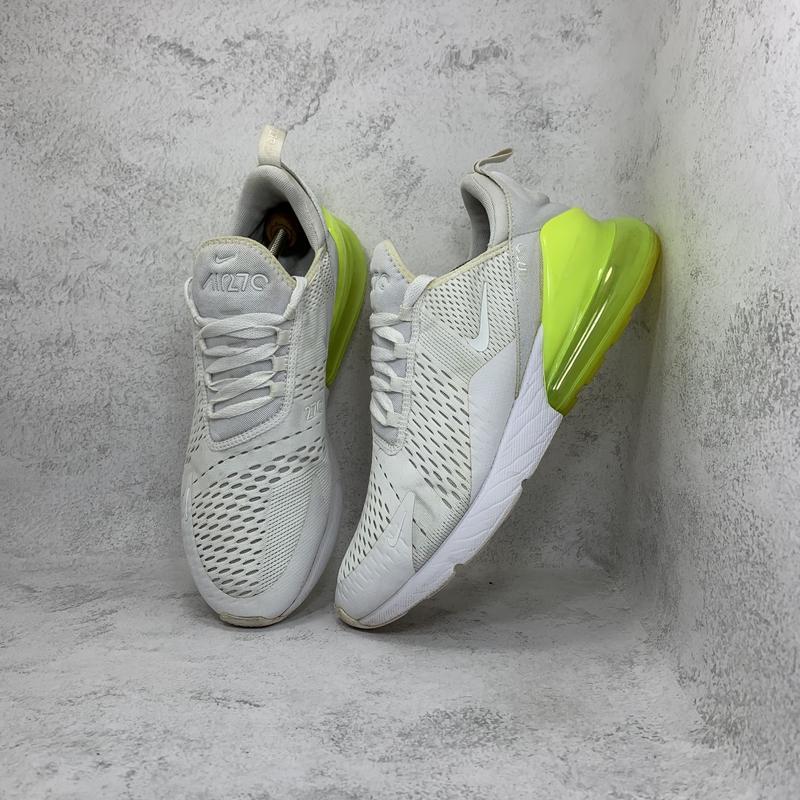 Nike flyknit hot sale 270 white