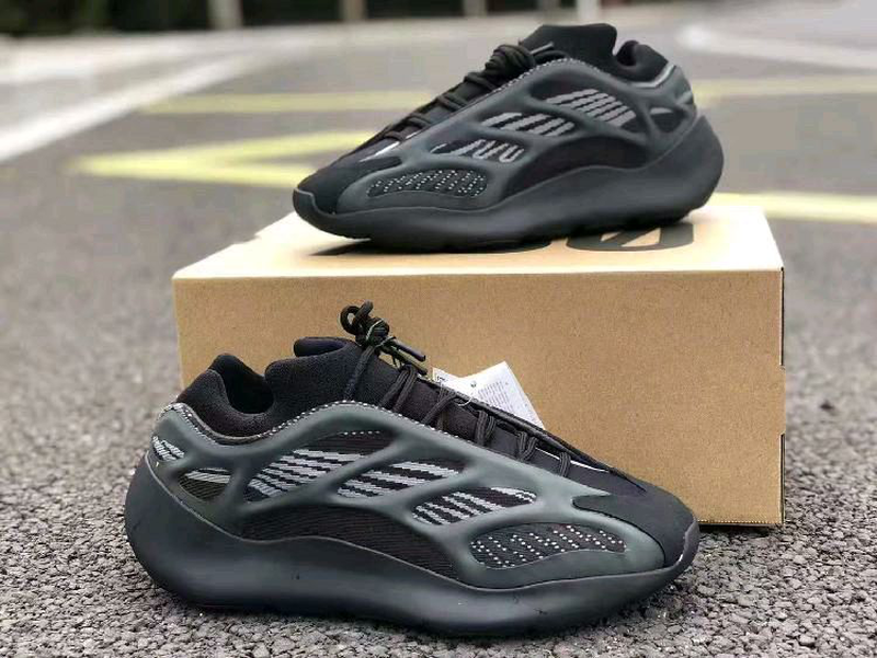 700v3 yeezy