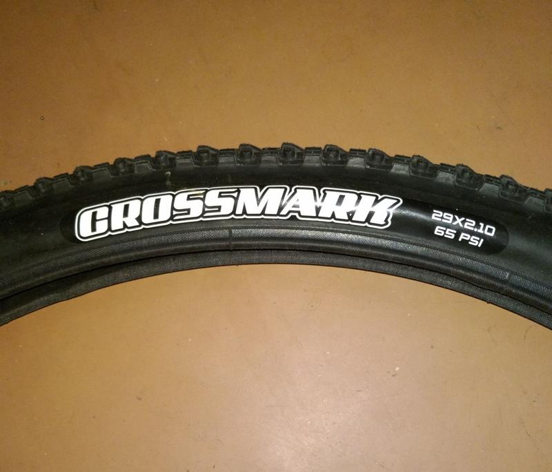 Maxxis crossmark 29 x hot sale 2.10