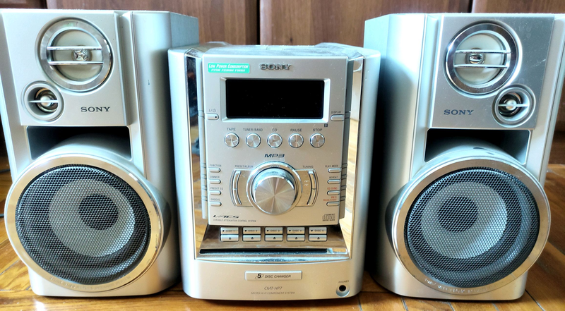 Sony CMT-HP7 - Музыкальный Центр: цена 3499 грн - купить Музыкальные ...