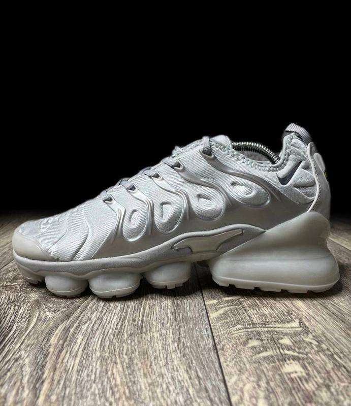 nike air vapormax plus size 3