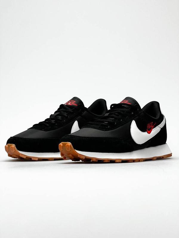 Black nike sale tailwind