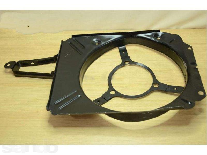 Диффузор радиатора вентилятора Ваз 2103-2106 голый (металл): цена 650 ...