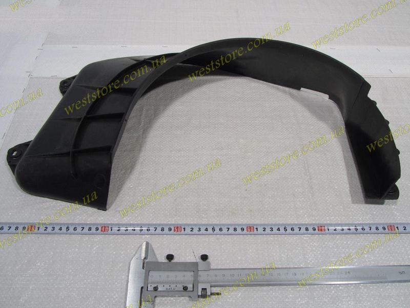 Диффузор радиатора вентилятора Ваз 2105-2107 голый (пластик) 2... - 350 ...