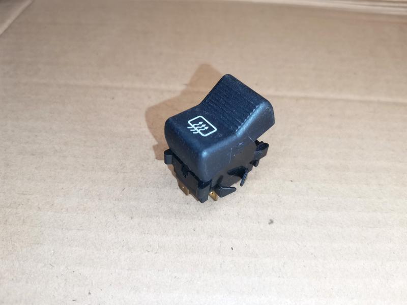 Клавиша Включения Обогрева Заднего Стекла ВАЗ-2101-2107: цена 68 грн ...