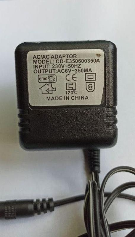 Универсальный блок питания адаптер CD-E350600350A Напряжение 6V