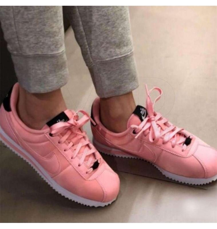 nike cortez basic txt vday