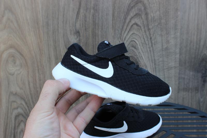 nike tanjun 27