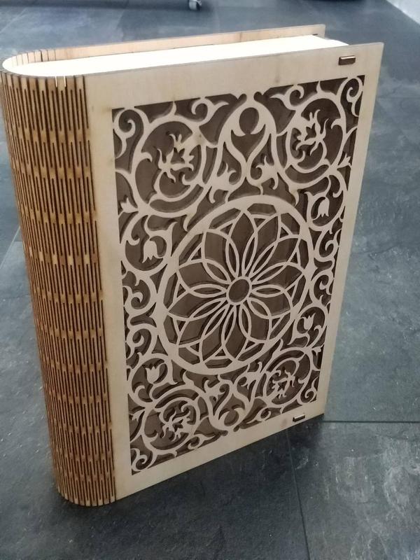 Шкатулка большая книга деревянная